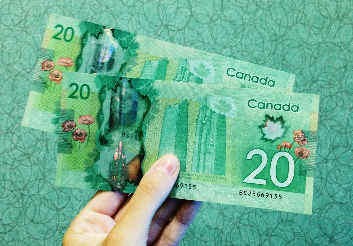 Read more about the article Stairwell Carollers Support IWSO